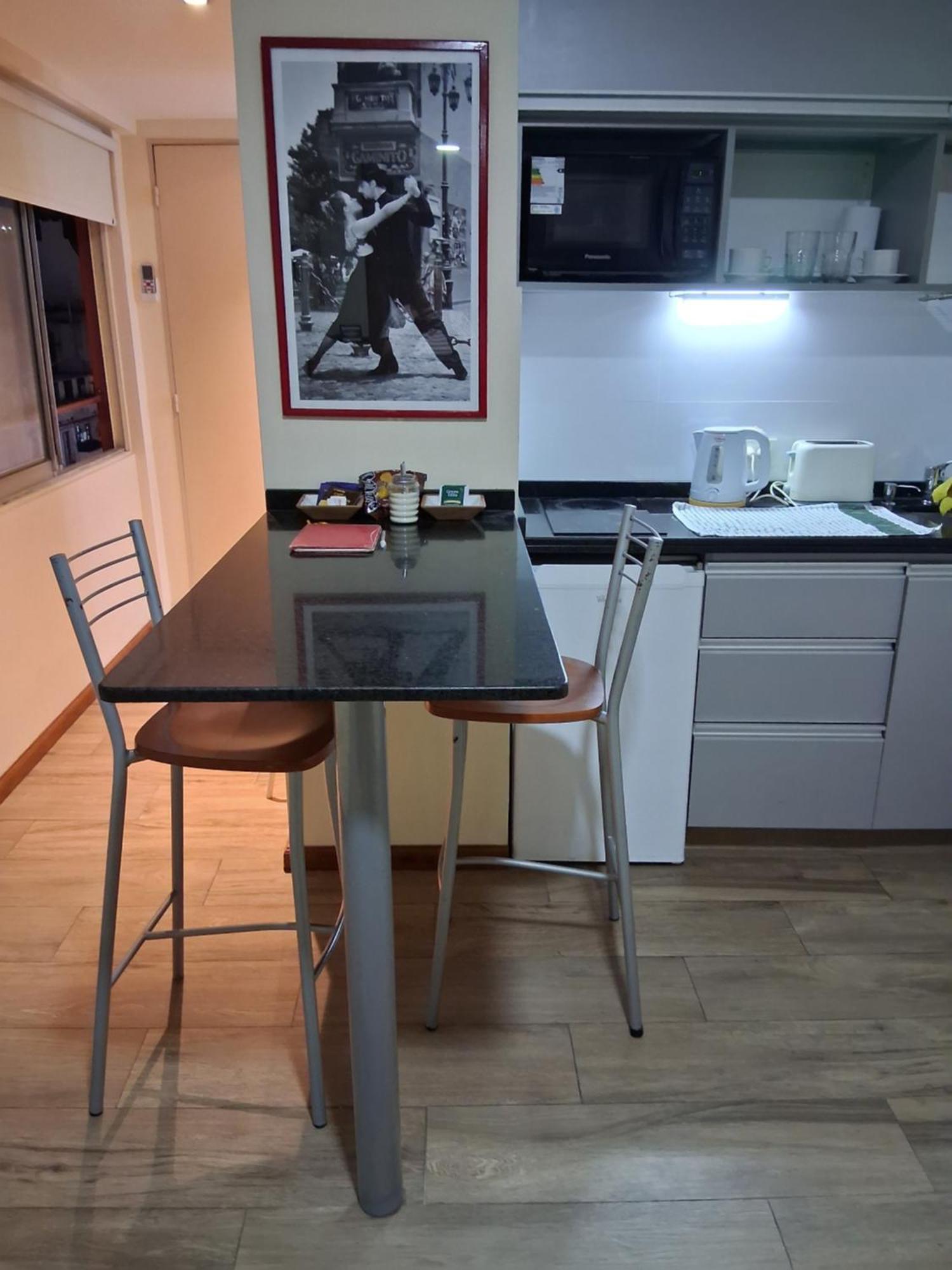 4 Ventanales Sobre La Avenida Corrientes Apartment Buenos Aires Ngoại thất bức ảnh